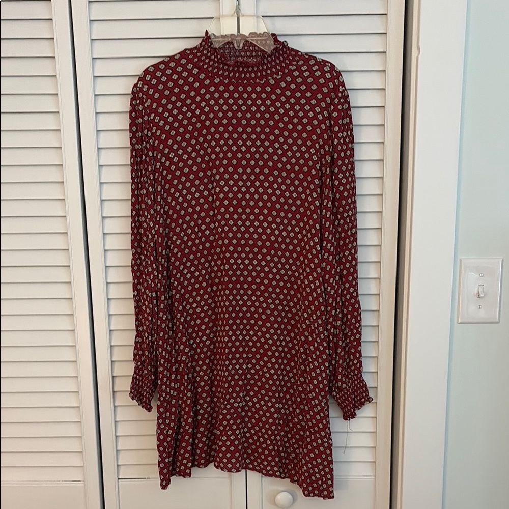 Elegant Red Patterned Women's Dress